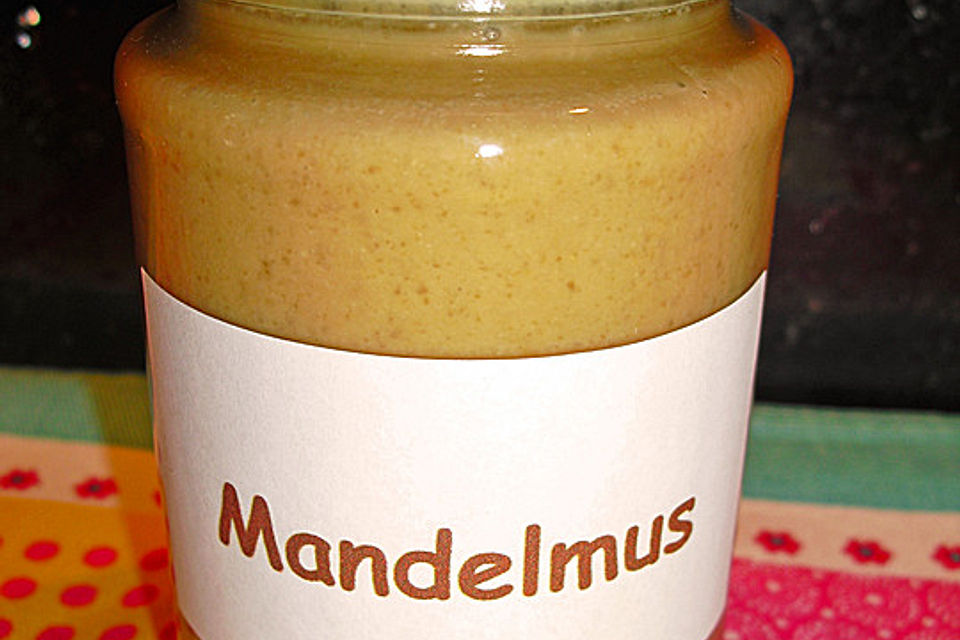 Mandelmus