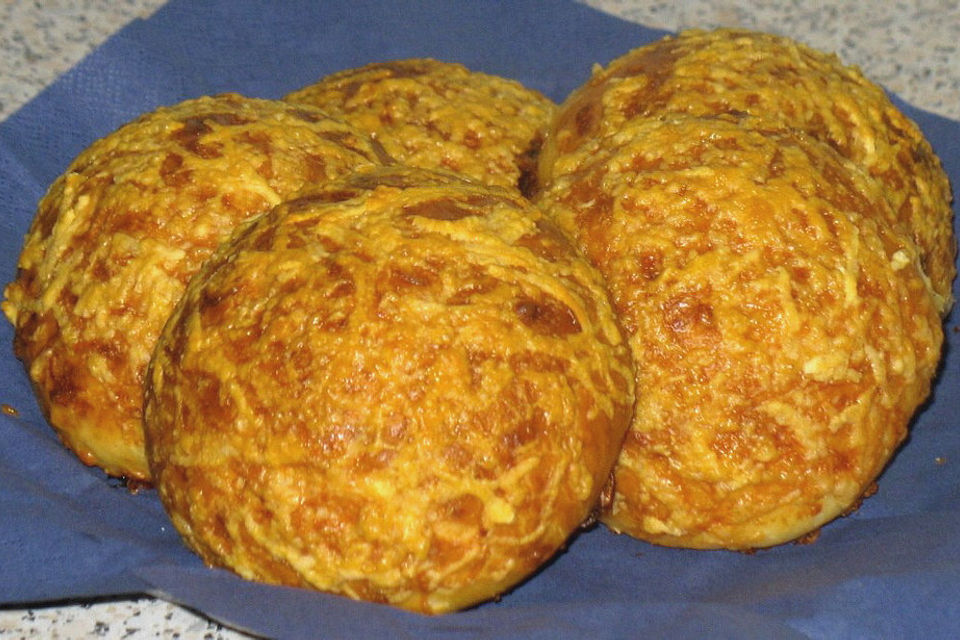 Käsebrötchen