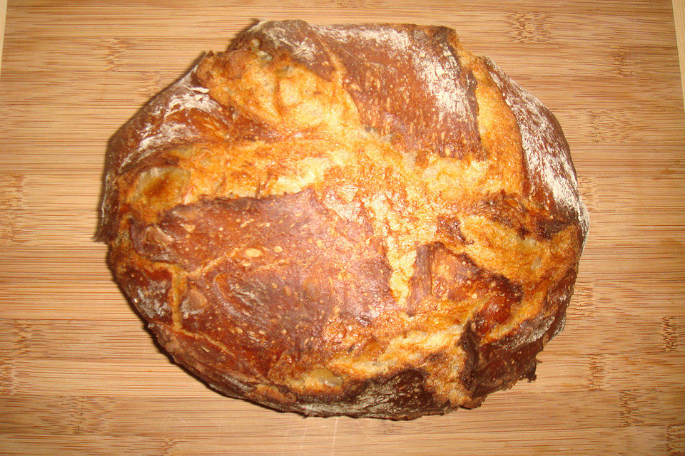 Bauernbrot aus dem Topf