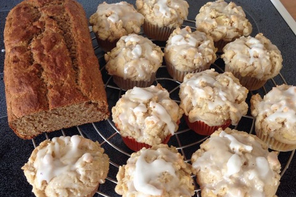 Marzipan - Apfel - Muffins mit Zimtstreuseln