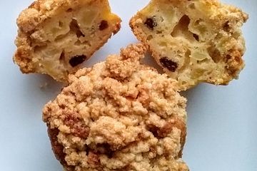 Marzipan - Apfel - Muffins mit Zimtstreuseln