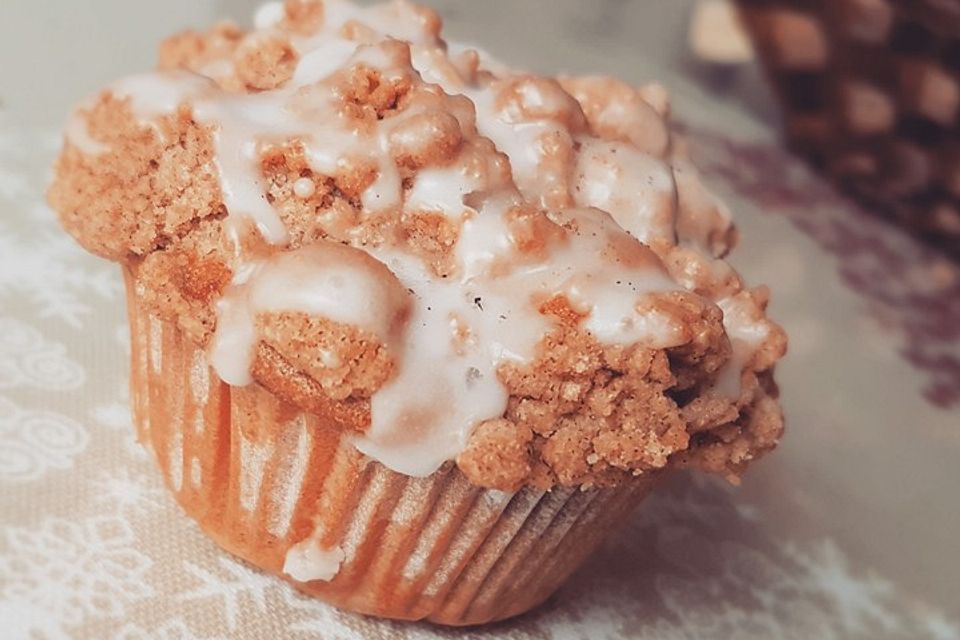 Marzipan - Apfel - Muffins mit Zimtstreuseln