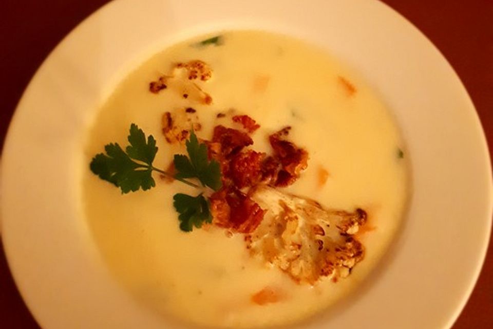 Blumenkohlcremesuppe mit Speck von koechin50