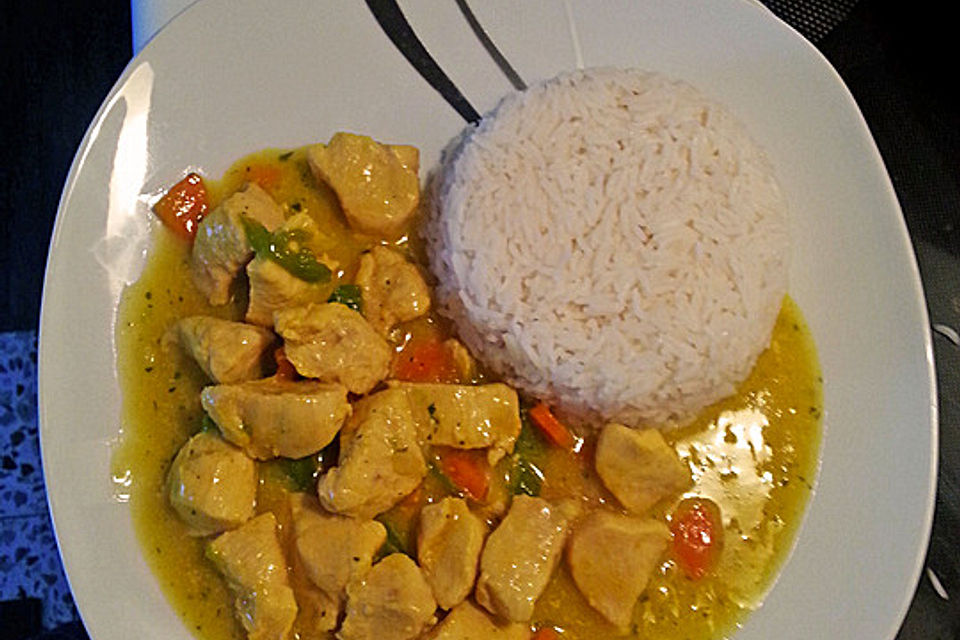 Curry - Hähnchen mit Reis