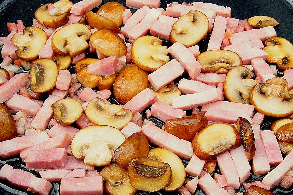 Grüne Bohnen - Champignon Nudelauflauf Grüne Bohnen - Champignon Nudelauflauf