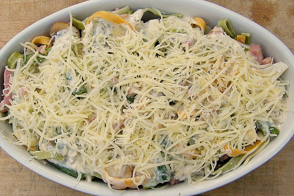 Grüne Bohnen - Champignon Nudelauflauf Grüne Bohnen - Champignon Nudelauflauf