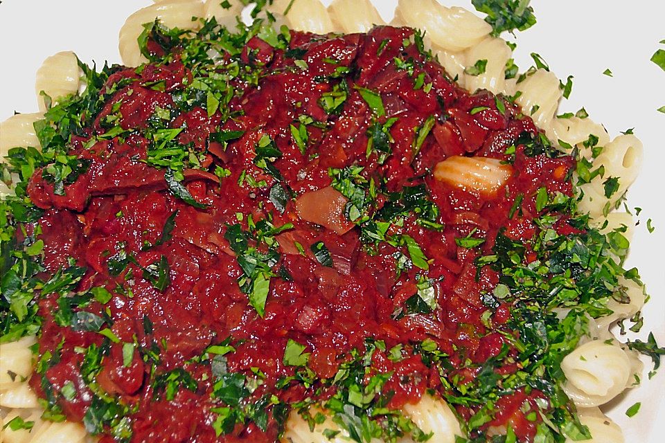 Nudeln mit Rotwein - Steinpilzsauce