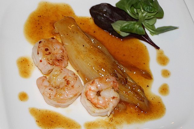 Geschmorter Chicoree mit Orangen von Puzi72| Chefkoch Geschmorter Chicoree mit Orangen von Puzi72| Chefkoch