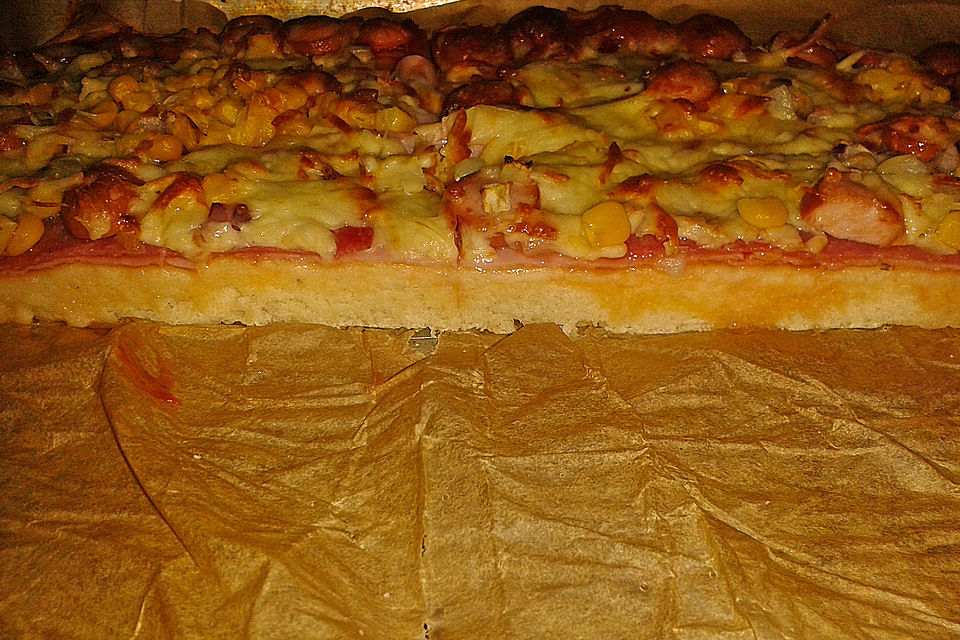 Marinas Pizzateig mit Backpulver