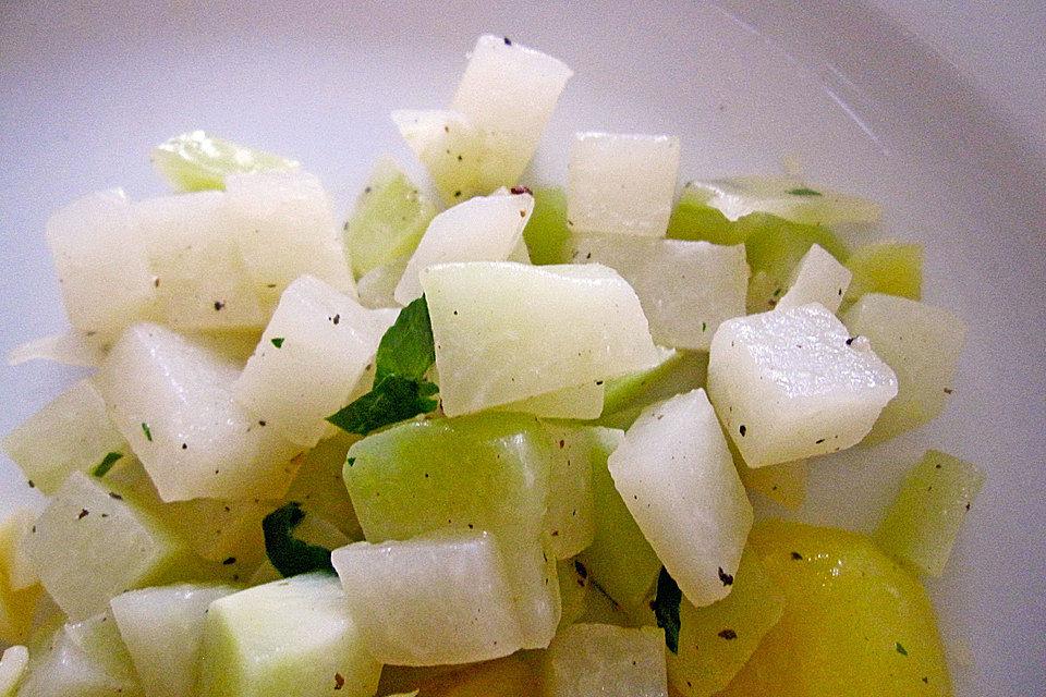 Kohlrabigemüse in Butter