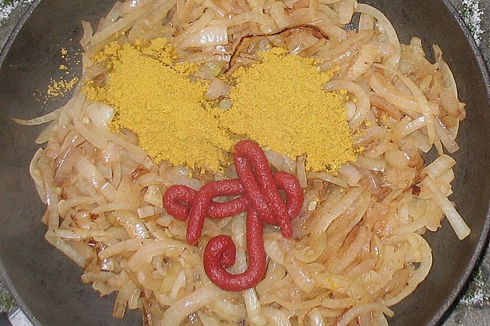 Curry - Zwiebel - Sauce