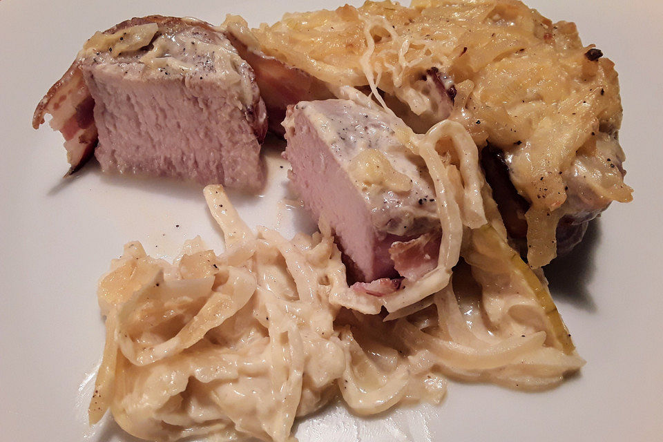 Überbackenes Schweinefilet mit Senfkruste