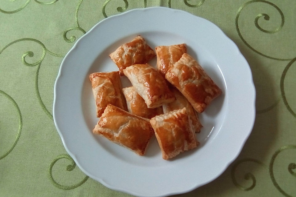 Schoko - Blätterteig - Polster Schoko - Blätterteig - Polster