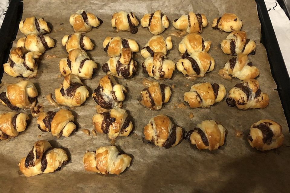 Schoko - Blätterteig - Polster Schoko - Blätterteig - Polster