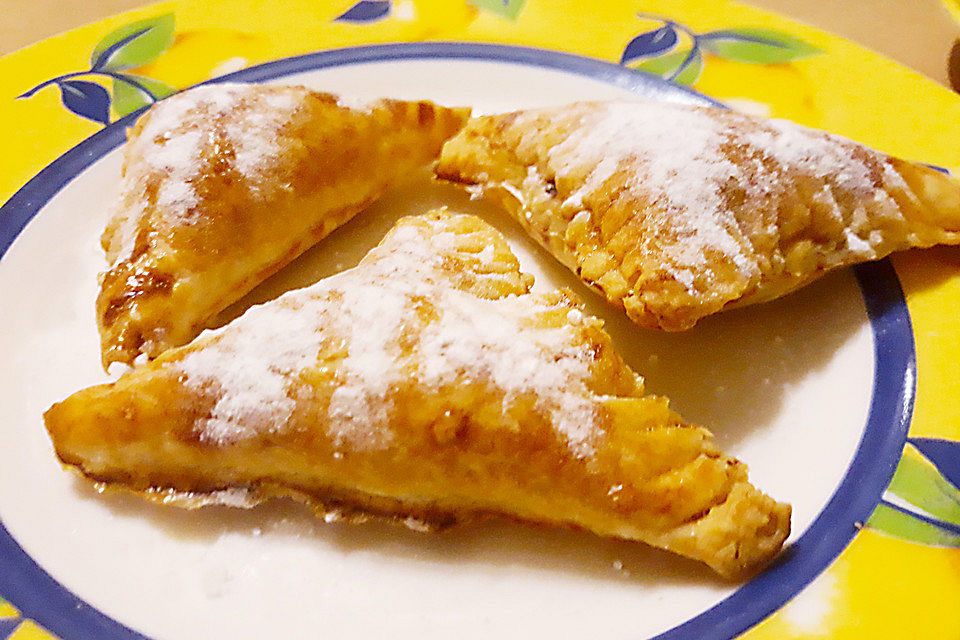 Schoko - Blätterteig - Polster Schoko - Blätterteig - Polster