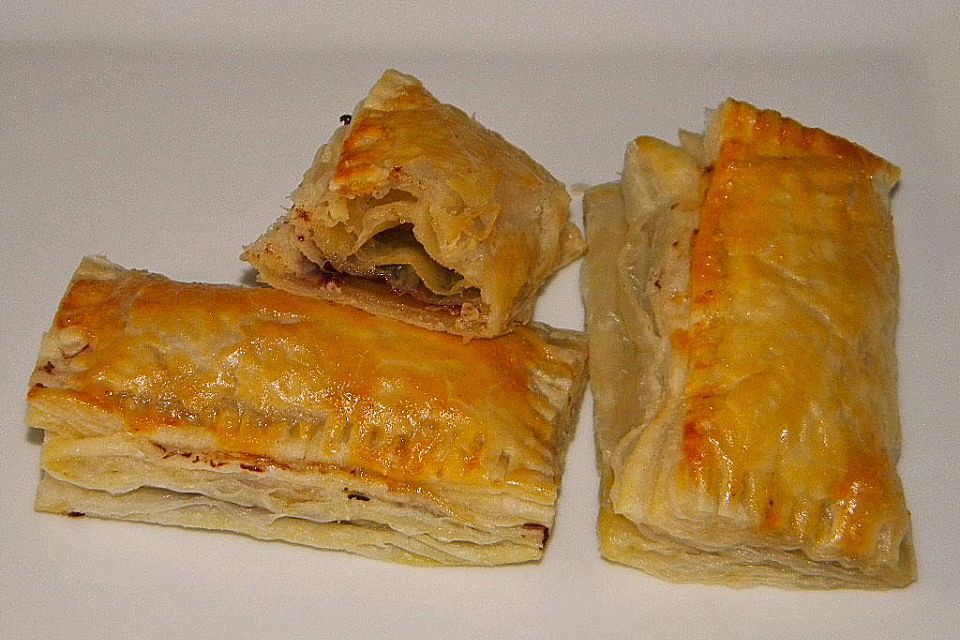 Schoko - Blätterteig - Polster Schoko - Blätterteig - Polster