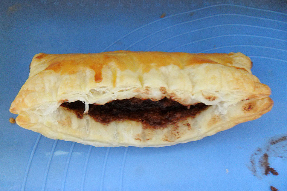 Schoko - Blätterteig - Polster Schoko - Blätterteig - Polster