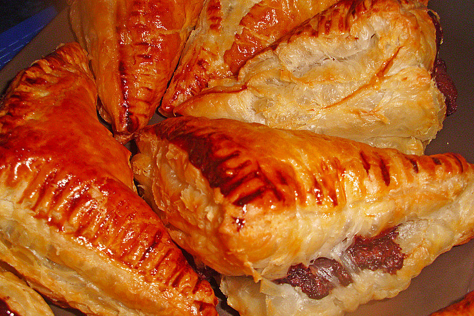 Schoko - Blätterteig - Polster Schoko - Blätterteig - Polster