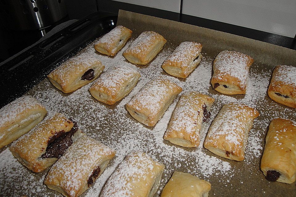 Schoko - Blätterteig - Polster Schoko - Blätterteig - Polster