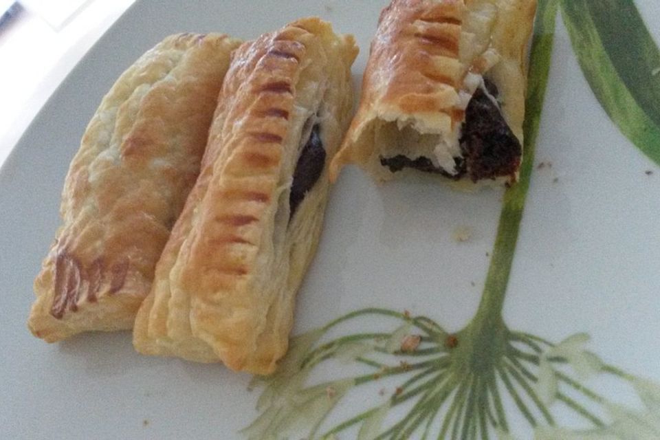 Schoko - Blätterteig - Polster Schoko - Blätterteig - Polster