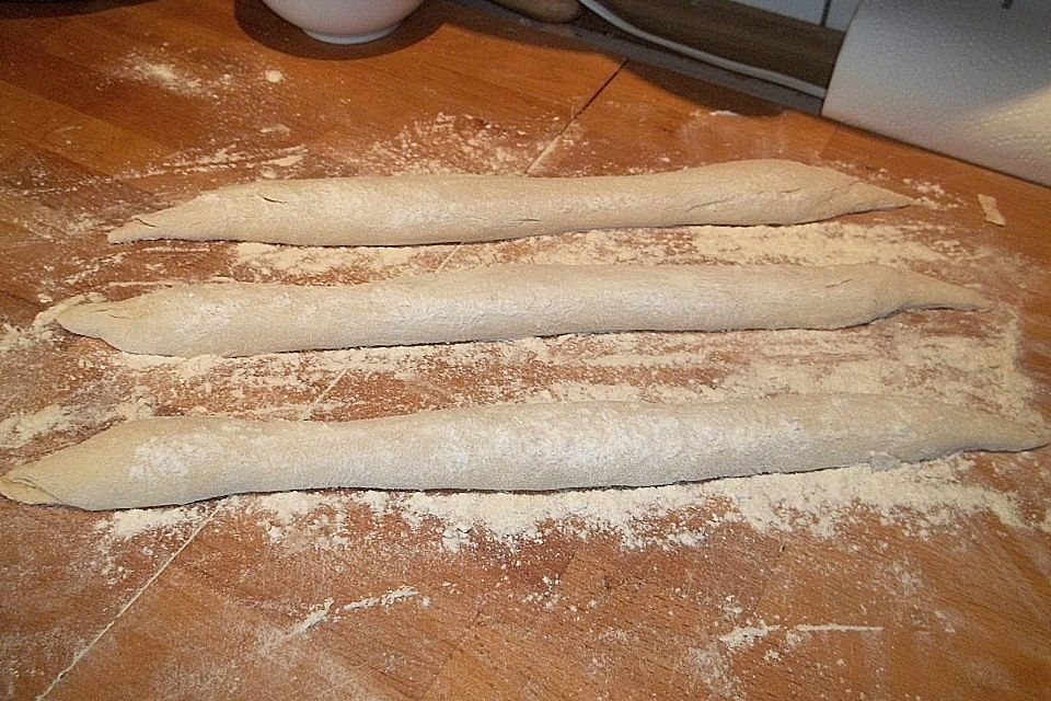 Sauerteig-Baguettes mit Maisgrieß