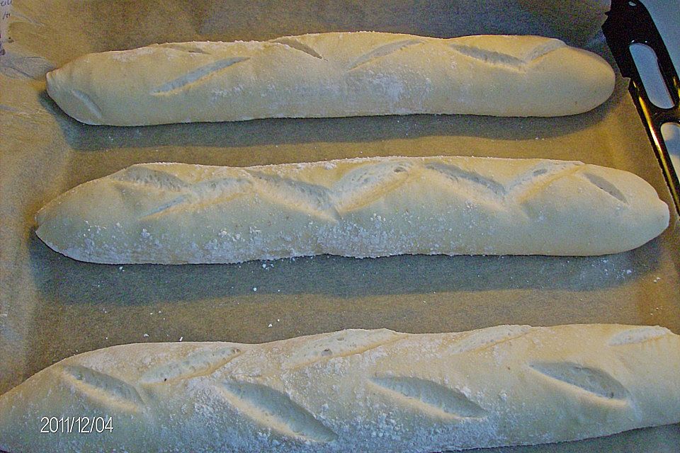 Sauerteig-Baguettes mit Maisgrieß