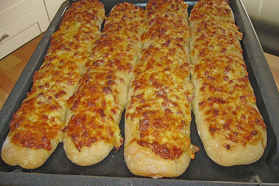 Sauerteig-Baguettes mit Maisgrieß