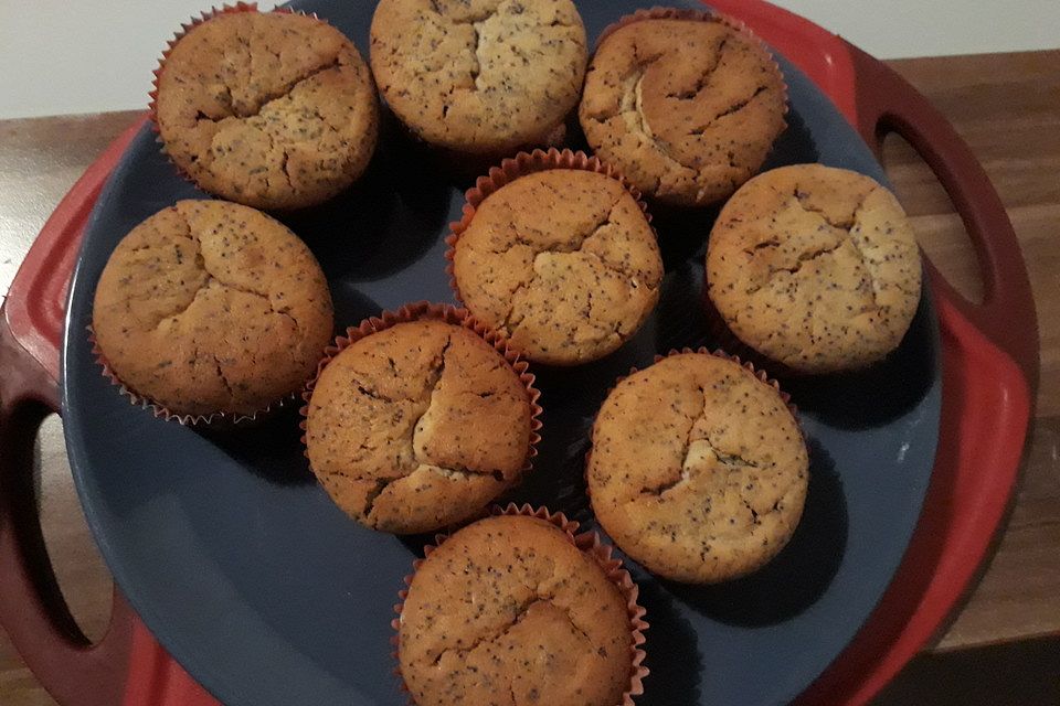 Mohn - Marzipan - Muffins