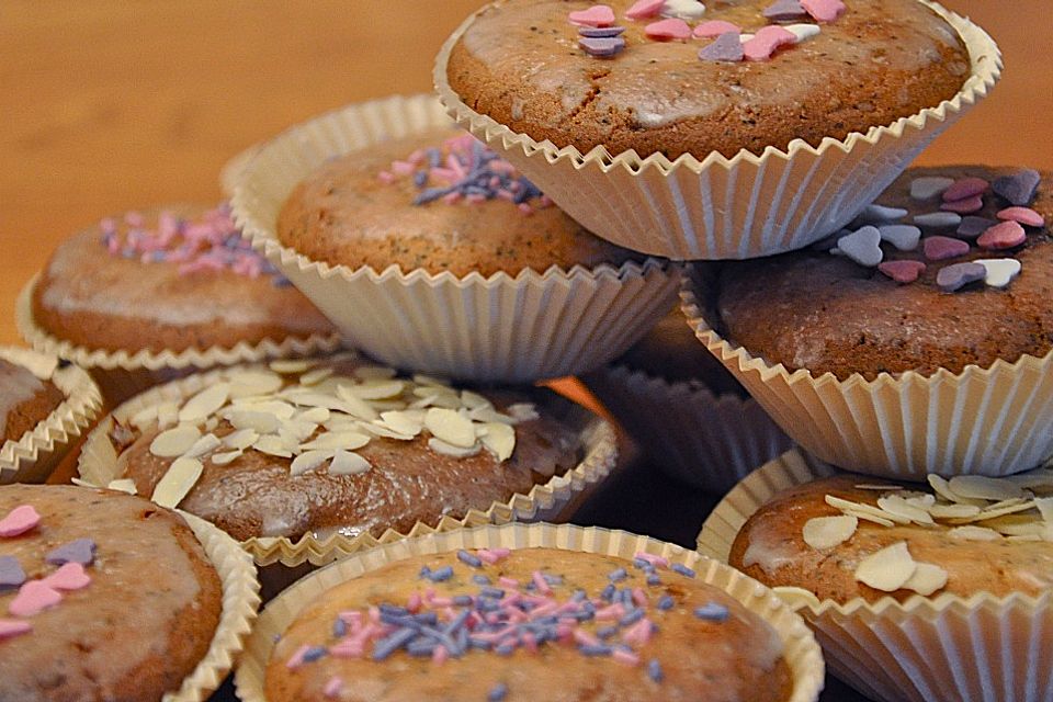 Mohn - Marzipan - Muffins