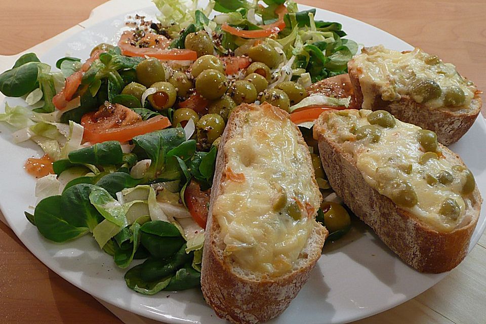 Crostini mit Pecorino