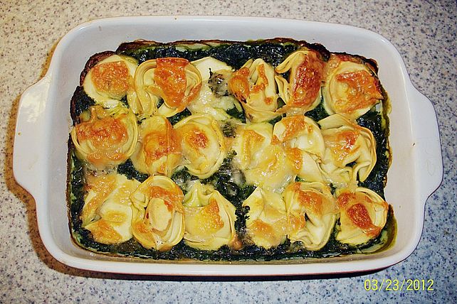 Emilys überbackene Tortellini mit Spinat von miss-emily-erdbeer| Chefkoch