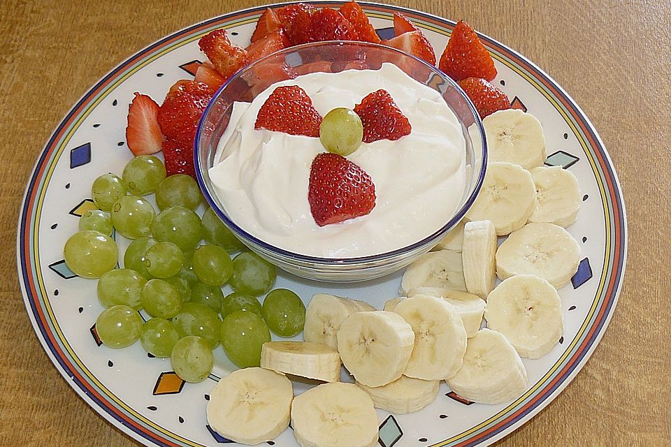 Obstsalat mit Mascarponesauce