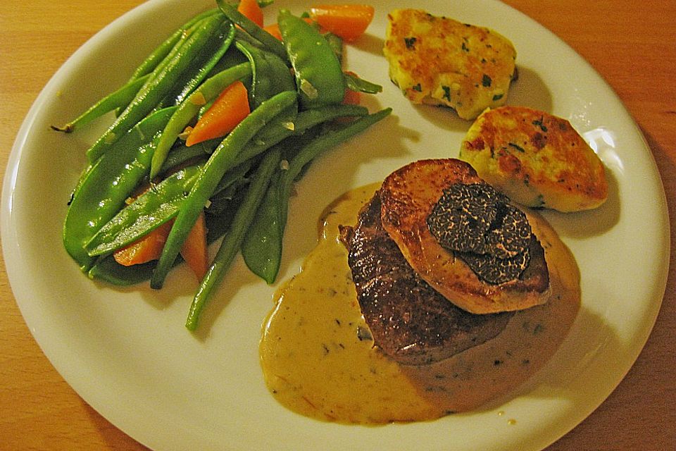 Tournedos à la Rossini mit Sauce Perigueux