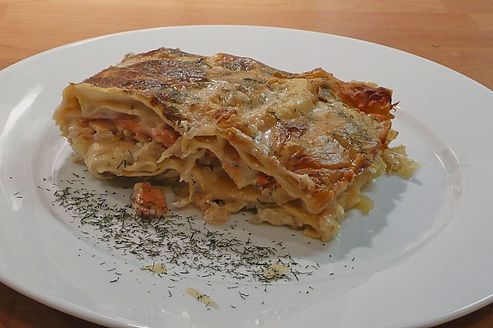 Lasagne mit Sauerkraut und Lachs