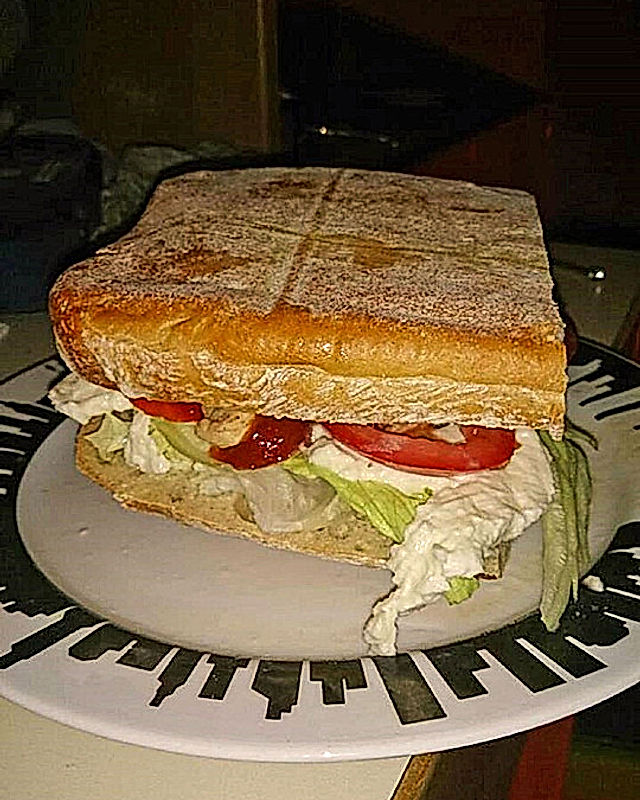 Tomaten - Mozzarella - Sandwich