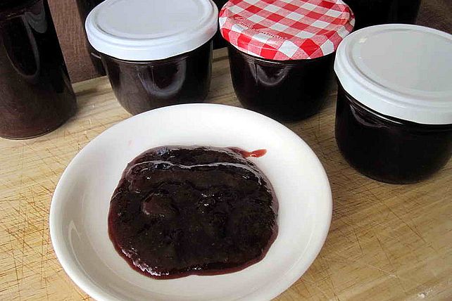 Latwerg aus Pflaumen, traditionell von Bogenede| Chefkoch