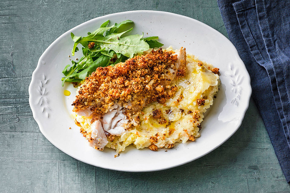 Fischfilet unter Senfkruste mit Oliven-Kartoffelpüree