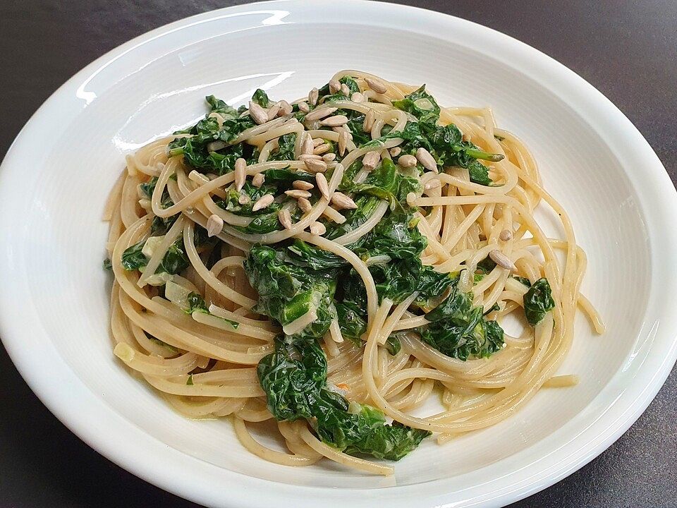Spaghetti mit Spinat - Gorgonzola Sauce von Koelkast| Chefkoch