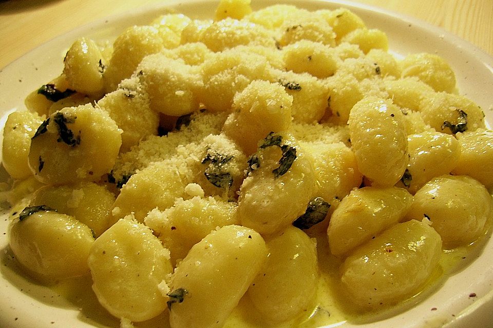 Emilys Gnocchi in Butter