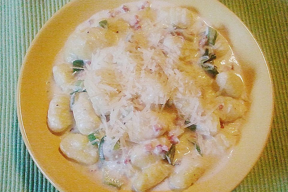 Gnocchi mit Specksauce