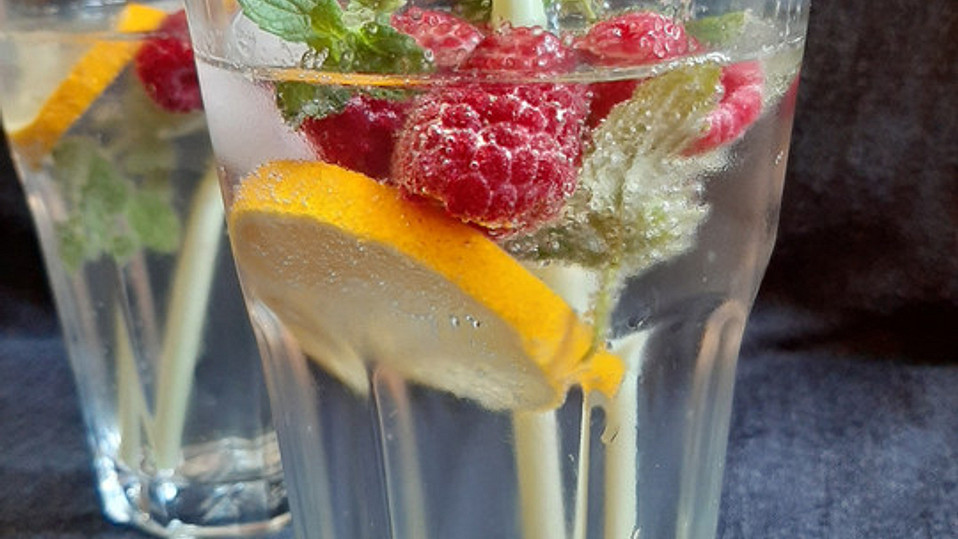 Holunder - Kick von Sihi84