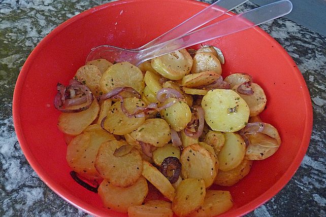 Gebratener Kartoffelsalat von B-B-Q| Chefkoch