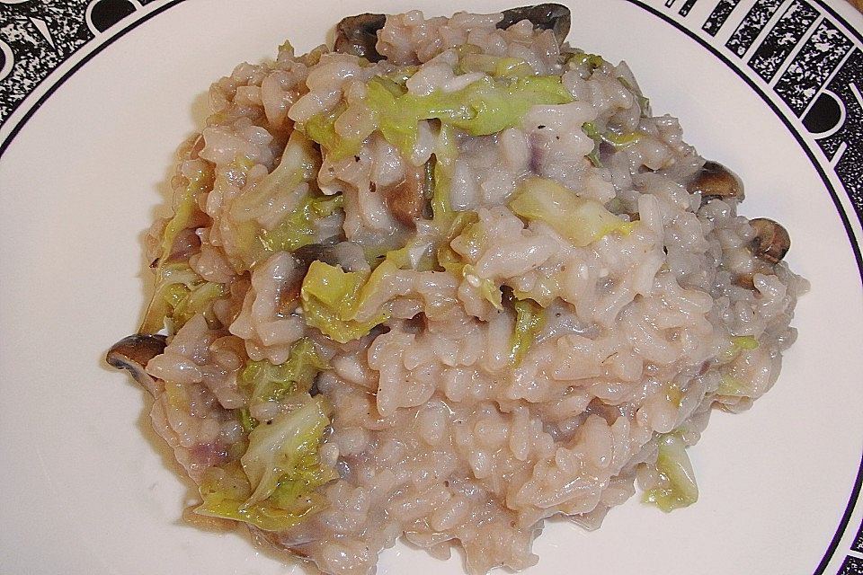 Wirsingrisotto mit braunen Champignons