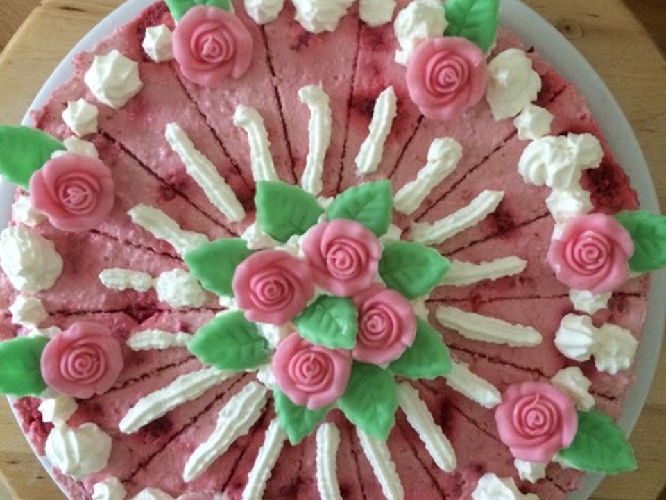 Himbeer - Sahnetorte von ewk| Chefkoch