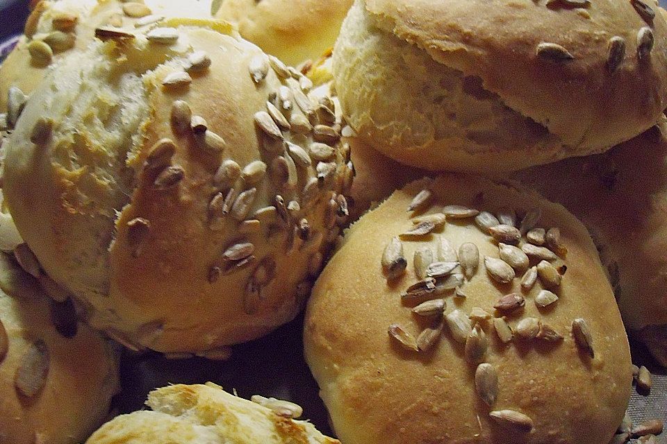 Eifelkrimis Frischkäsebrötchen