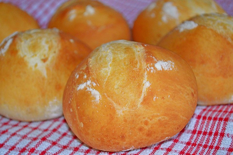 Eifelkrimis Frischkäsebrötchen