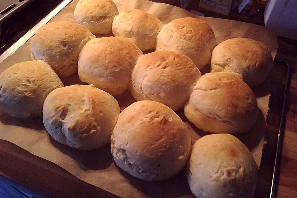 Eifelkrimis Frischkäsebrötchen