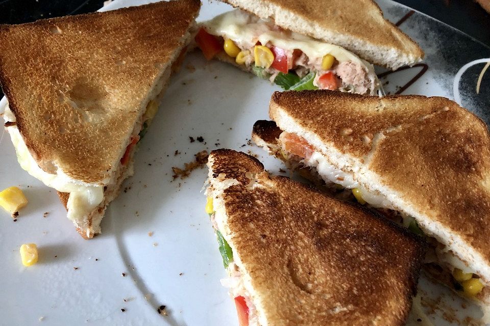 Thunfisch - Käse - Sandwich