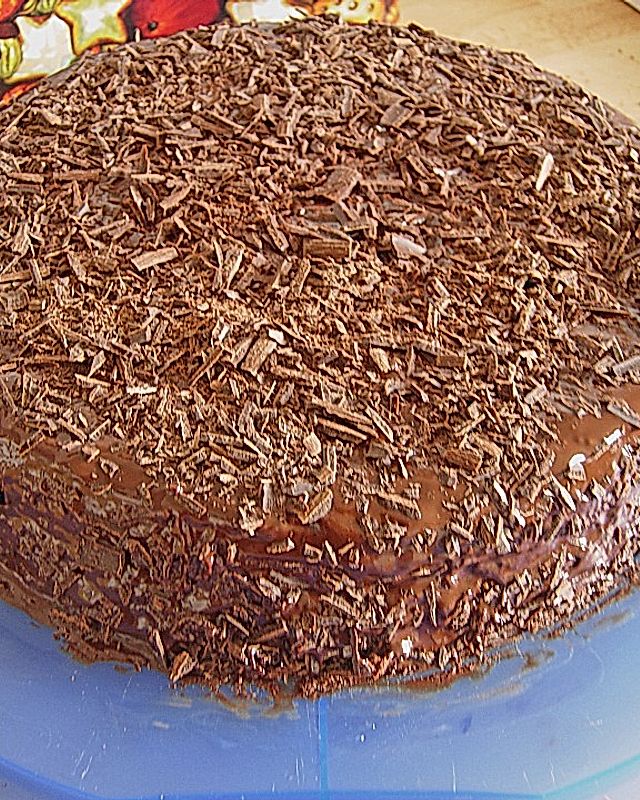 Schokoladen-  Preiselbeer Torte