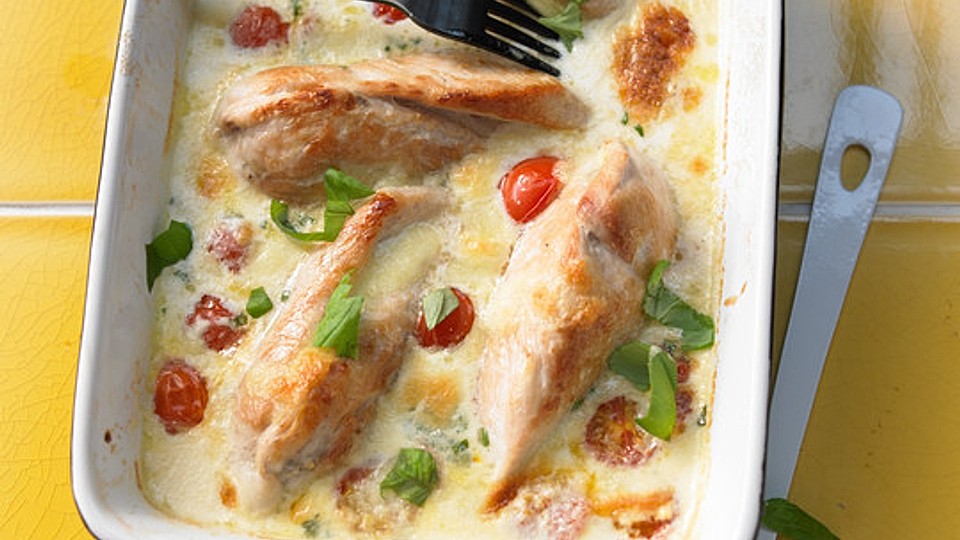 Mozzarella-Hähnchen in Basilikum-Sahnesauce von bienemaya